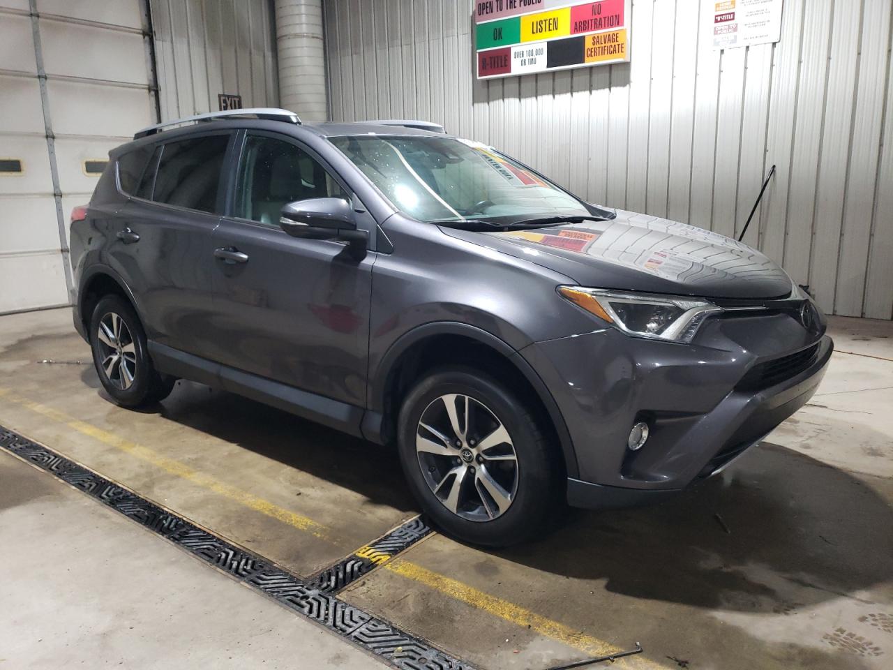 TOYOTA RAV4 XLE
