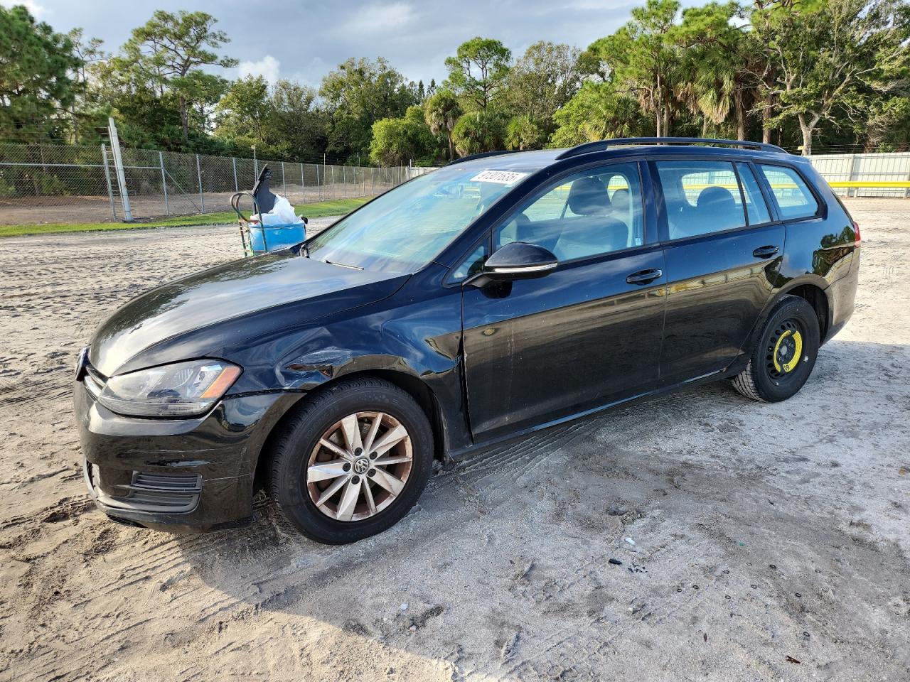 VOLKSWAGEN GOLF SPORTSVAN S