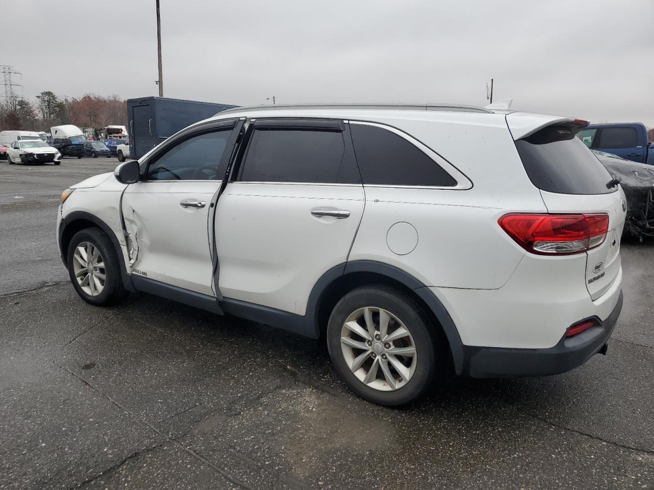 KIA SORENTO LX