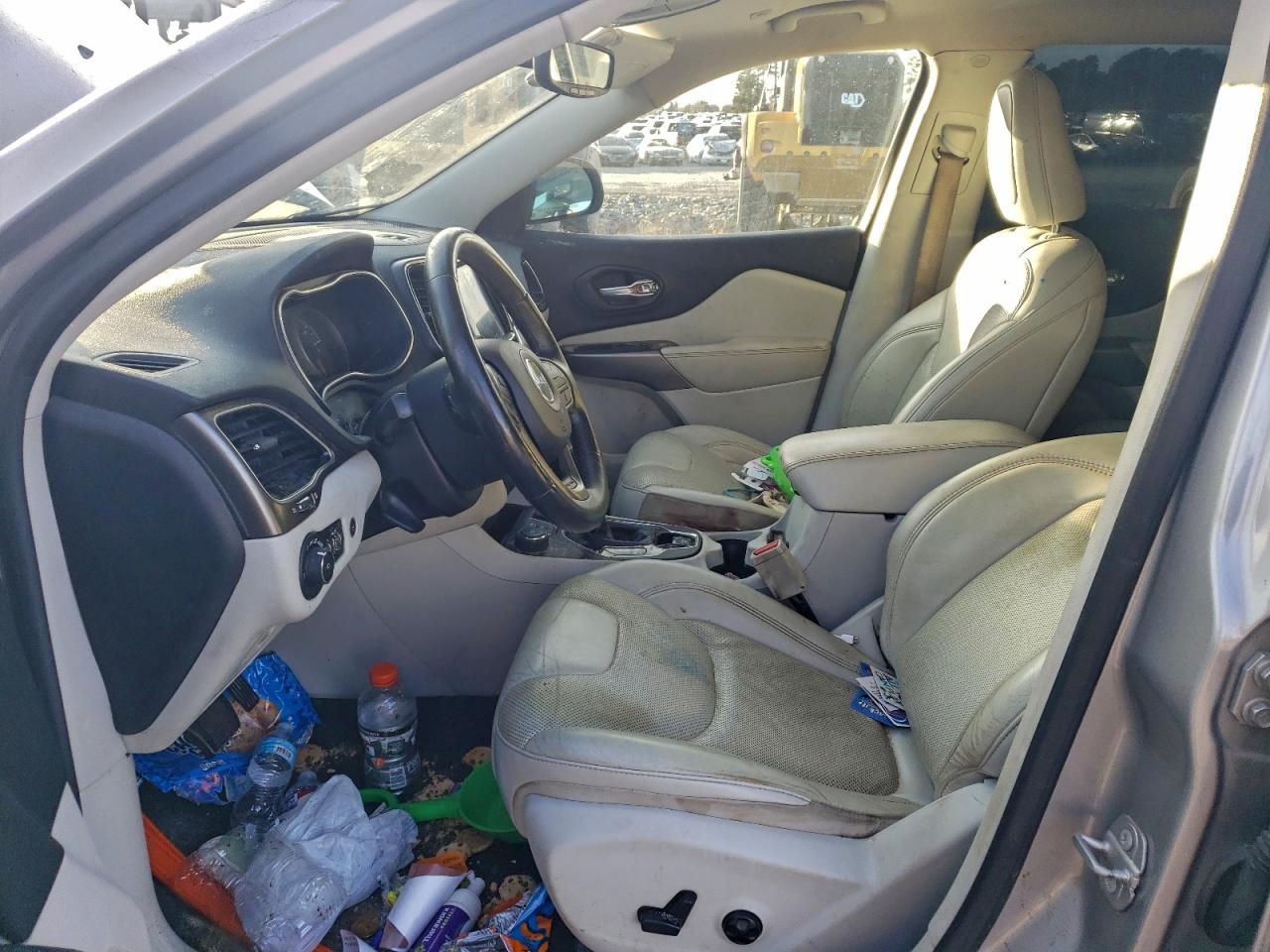 Lot #3304540439 2019 JEEP CHEROKEE L