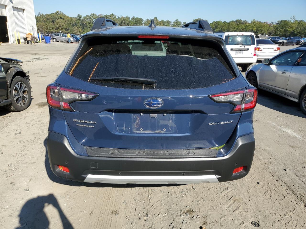 SUBARU OUTBACK LIMITED