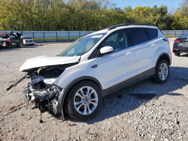 Global Auto Auctions: 2018 FORD ESCAPE SEL