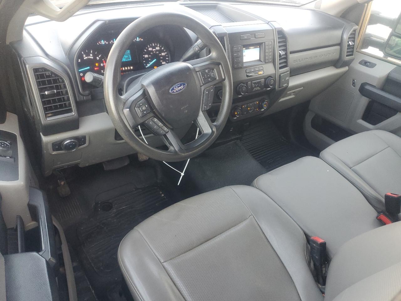 FORD F-350 SUPER DUTY