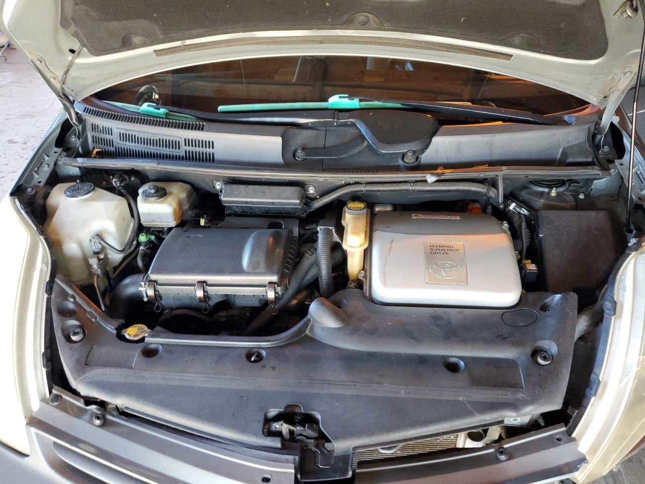 Lot #3316028306 2005 TOYOTA PRIUS