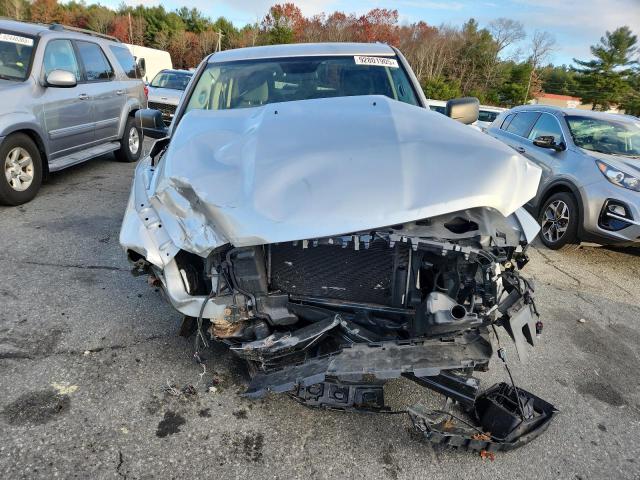 2015 RAM 1500 ST #3305414309