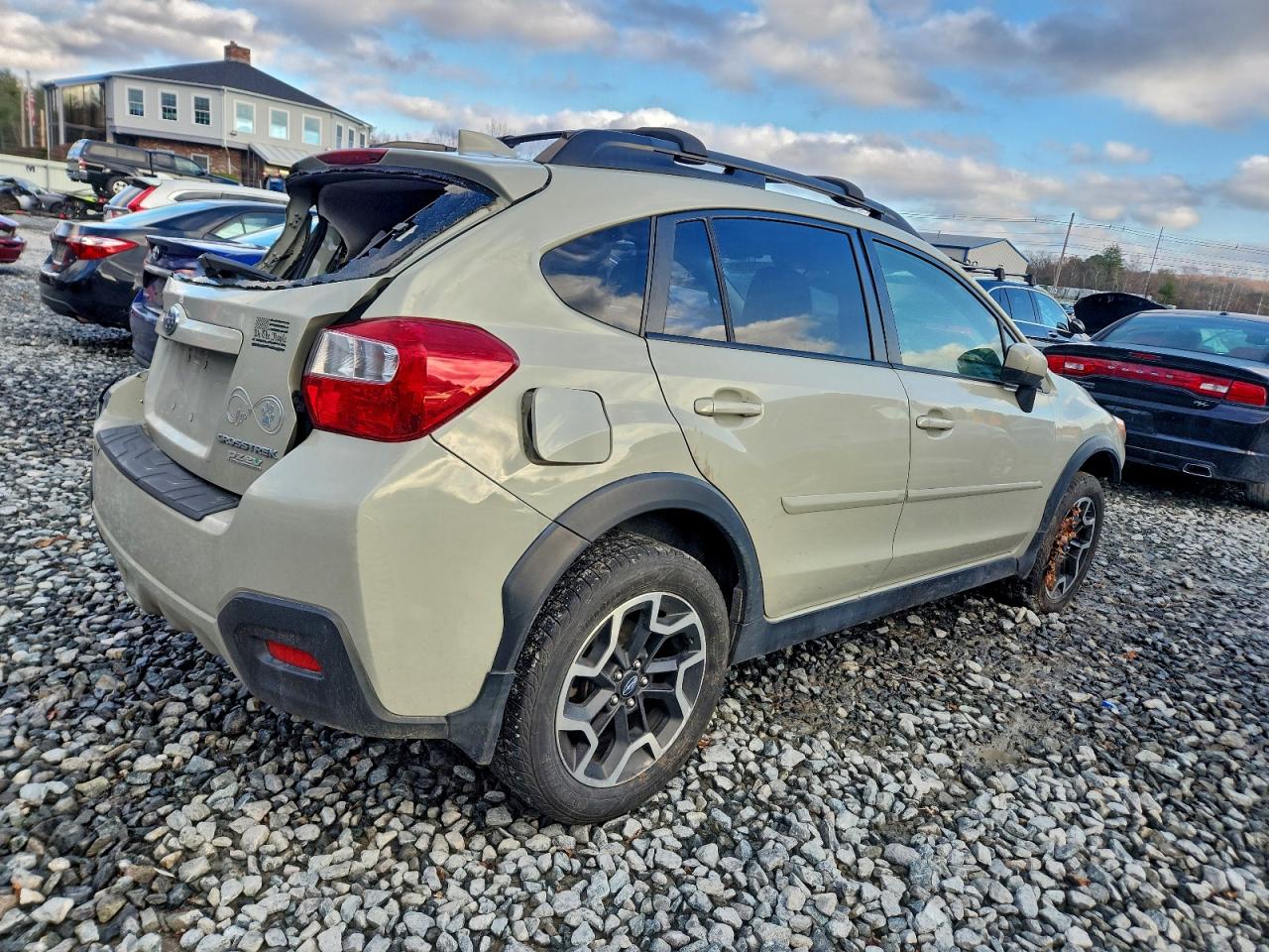 SUBARU CROSSTREK PREMIUM