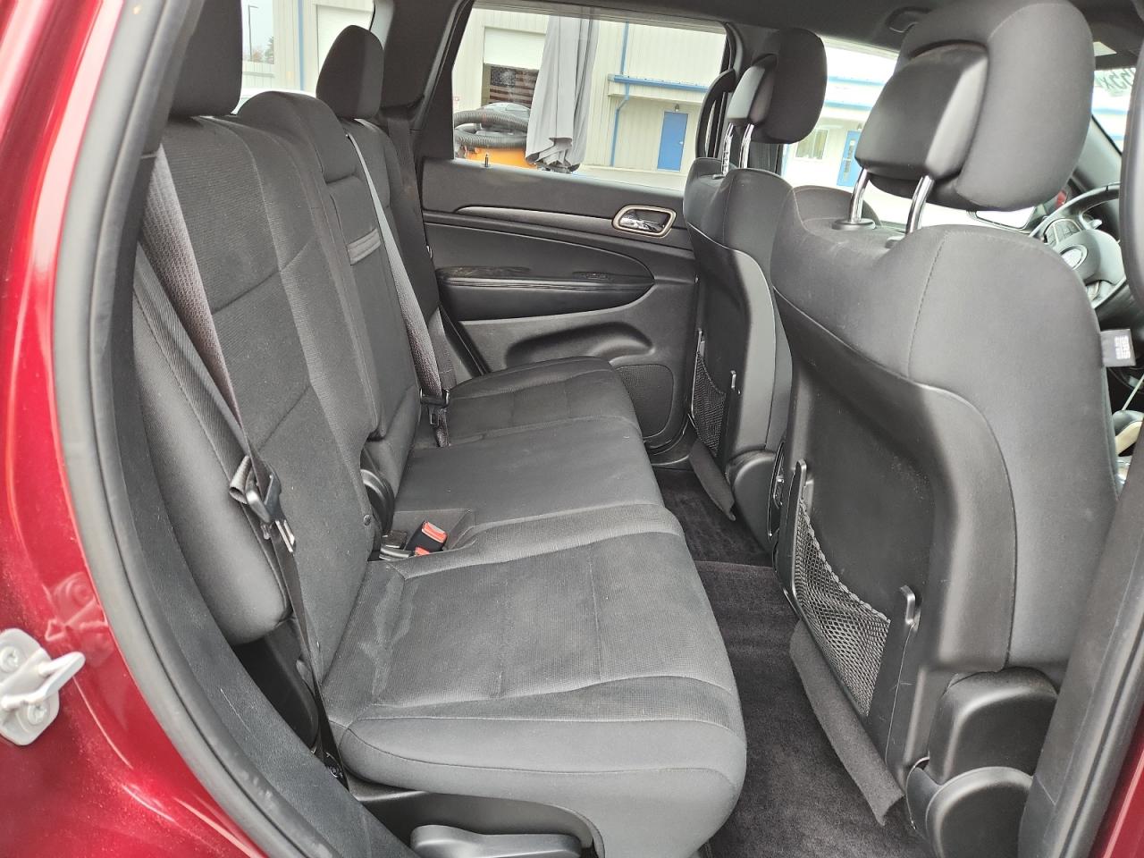 JEEP GRAND CHEROKEE LAREDO