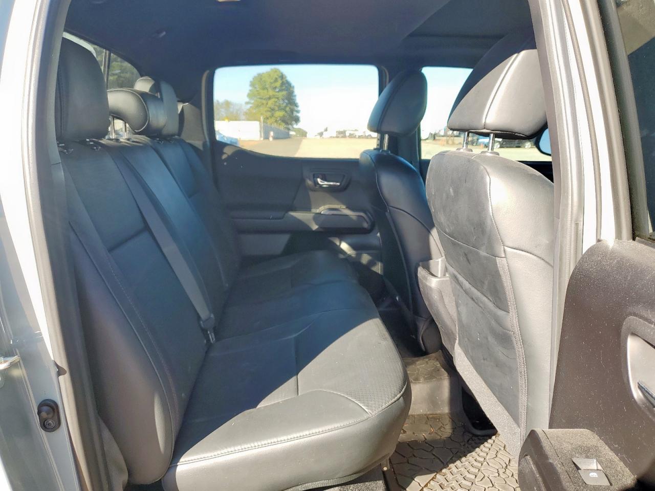 TOYOTA TACOMA DOUBLE CAB