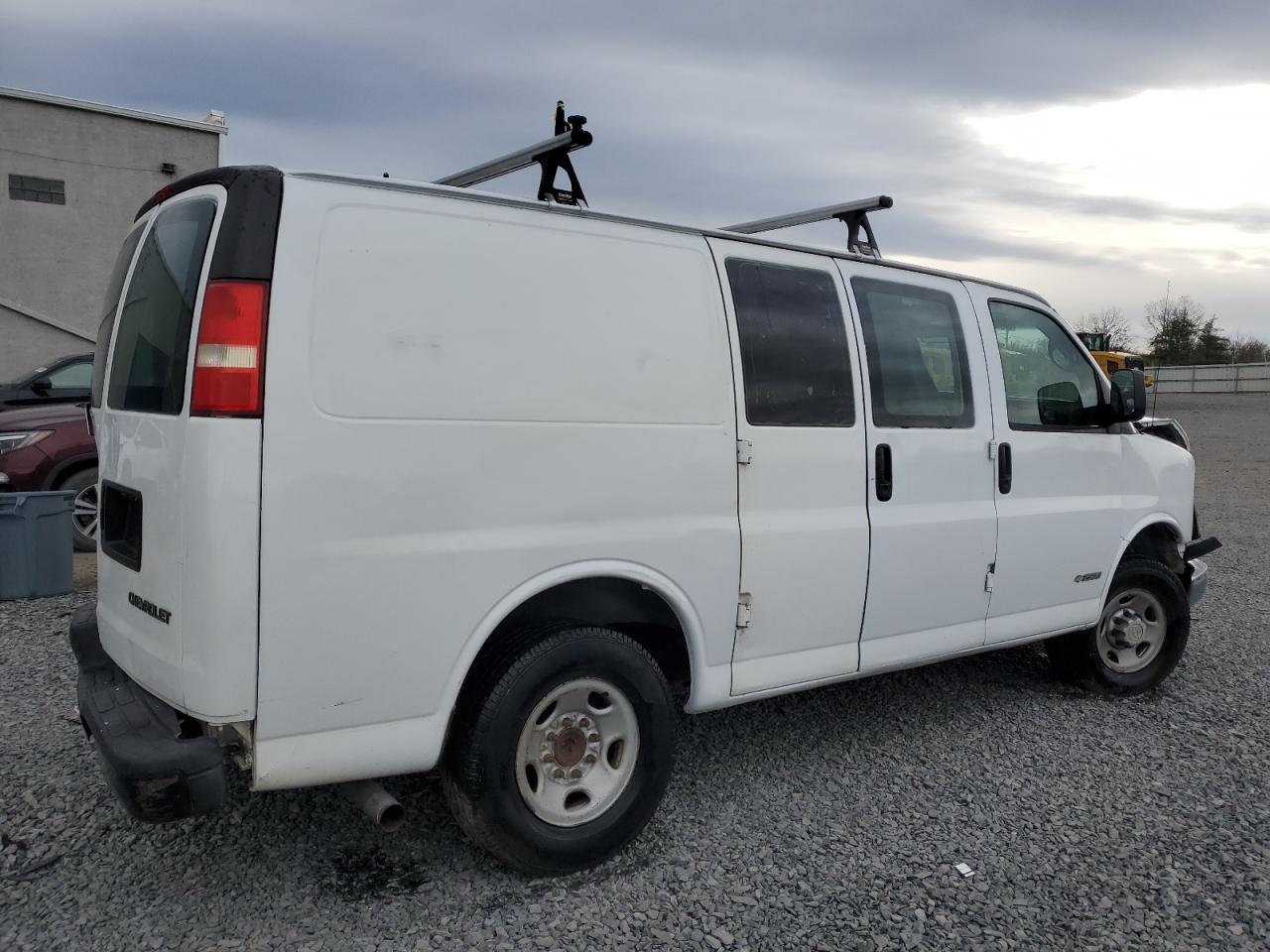 Lot #3301796348 2006 CHEV EXPRESS CARGO 2500 1