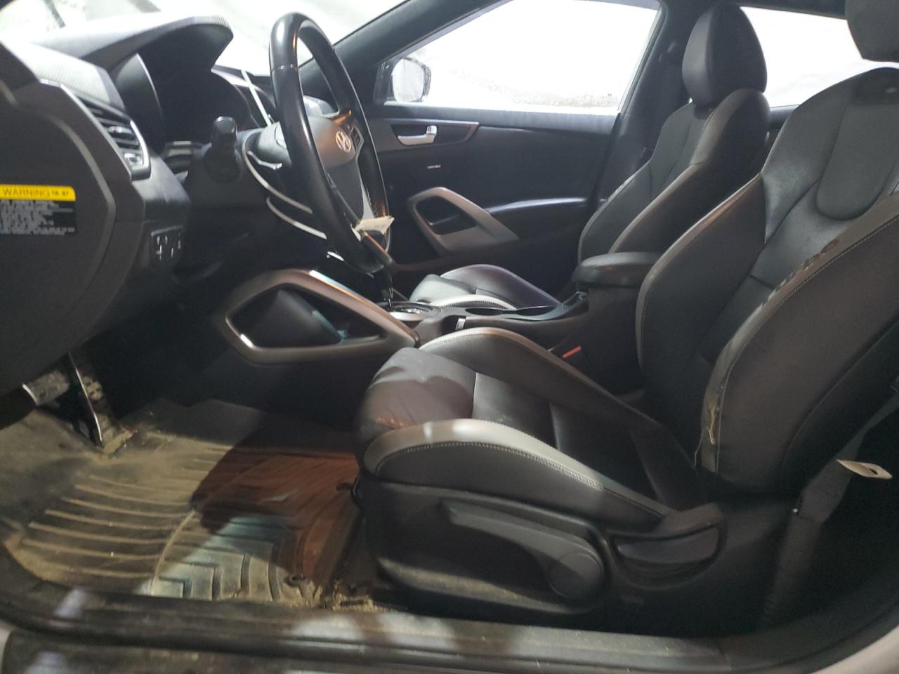 HYUNDAI VELOSTER TURBO