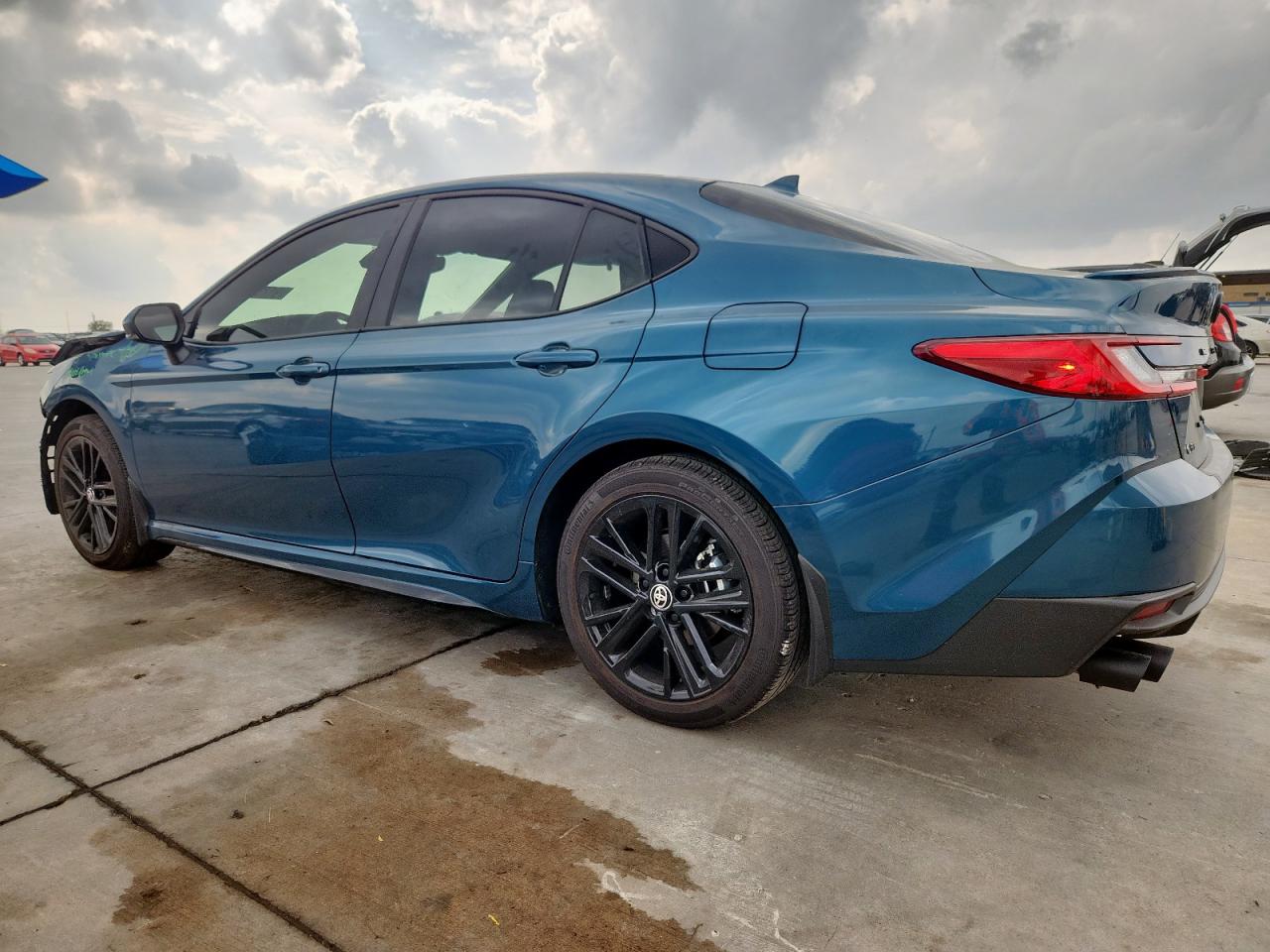 Lot #3305611721 2025 TOYOTA CAMARY SE