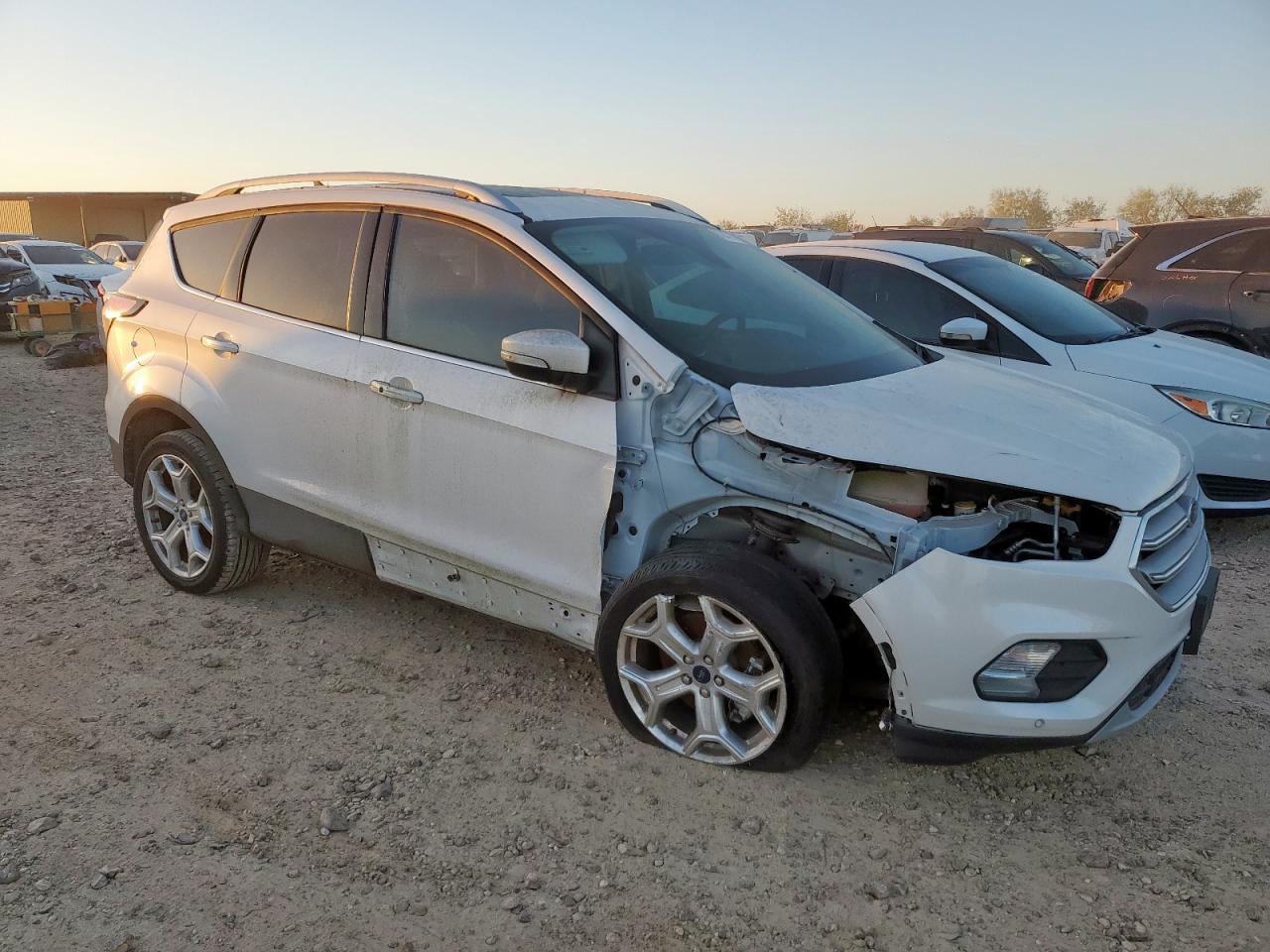 FORD ESCAPE TITANIUM