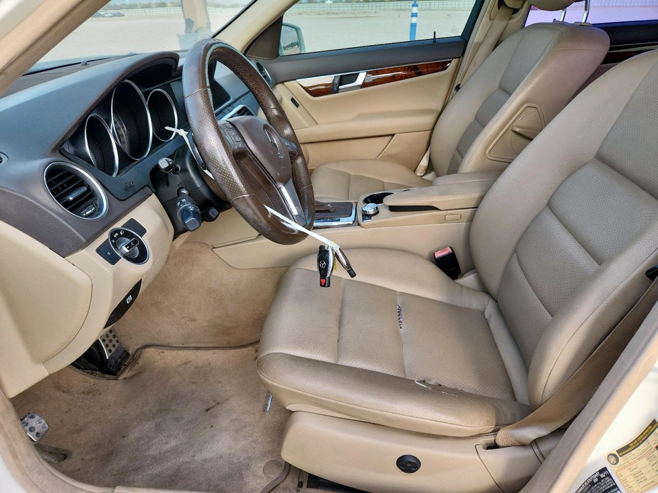 MERCEDES-BENZ C-CLASS 250