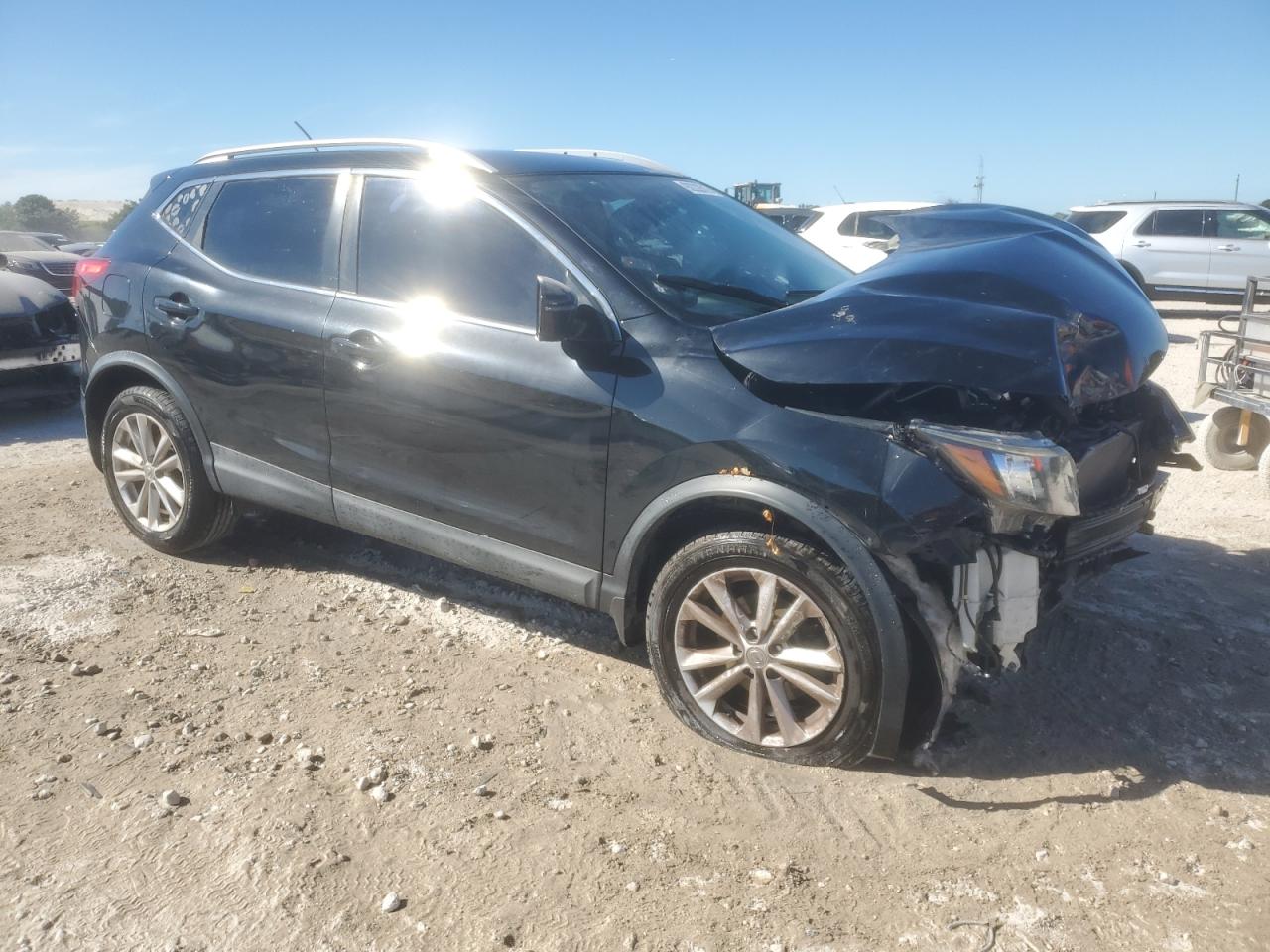 NISSAN ROGUE SPORT S