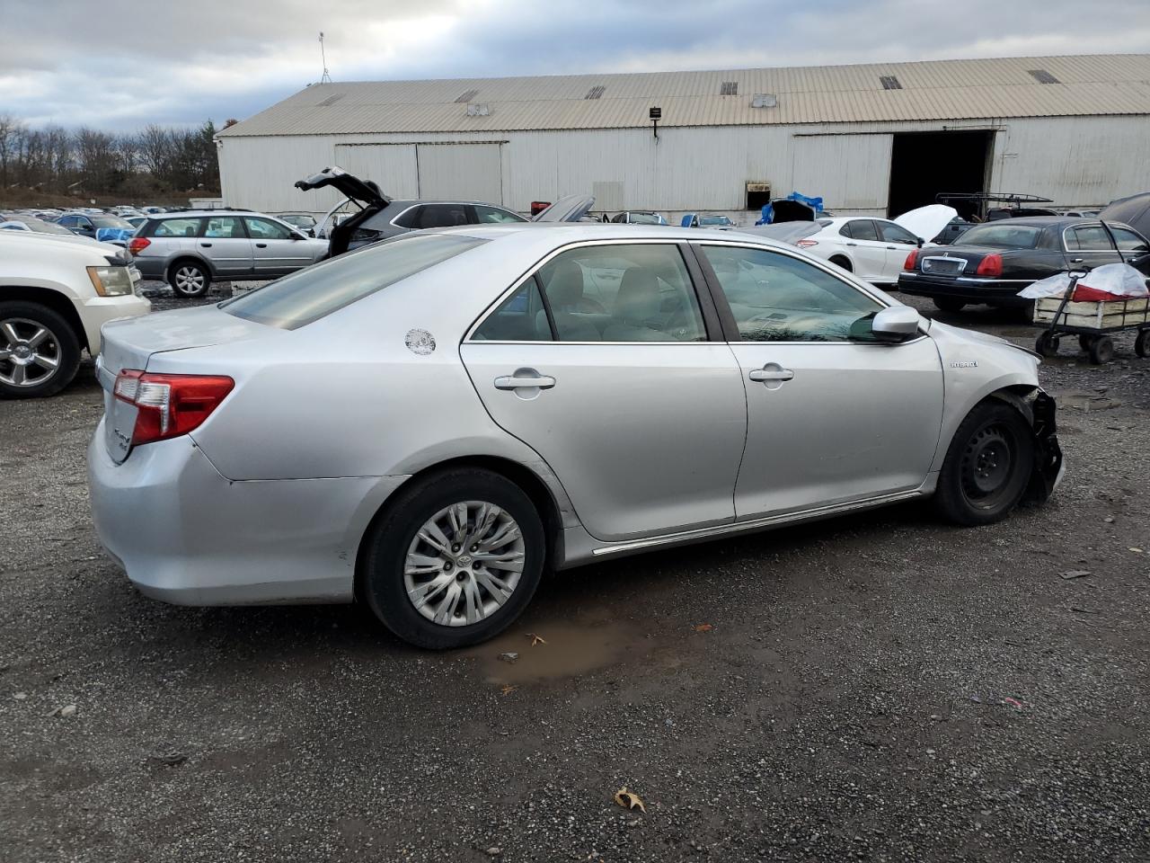 TOYOTA CAMRY HYBRID