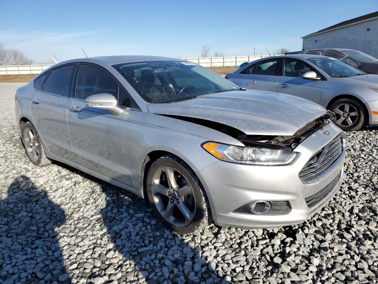 FORD FUSION SE