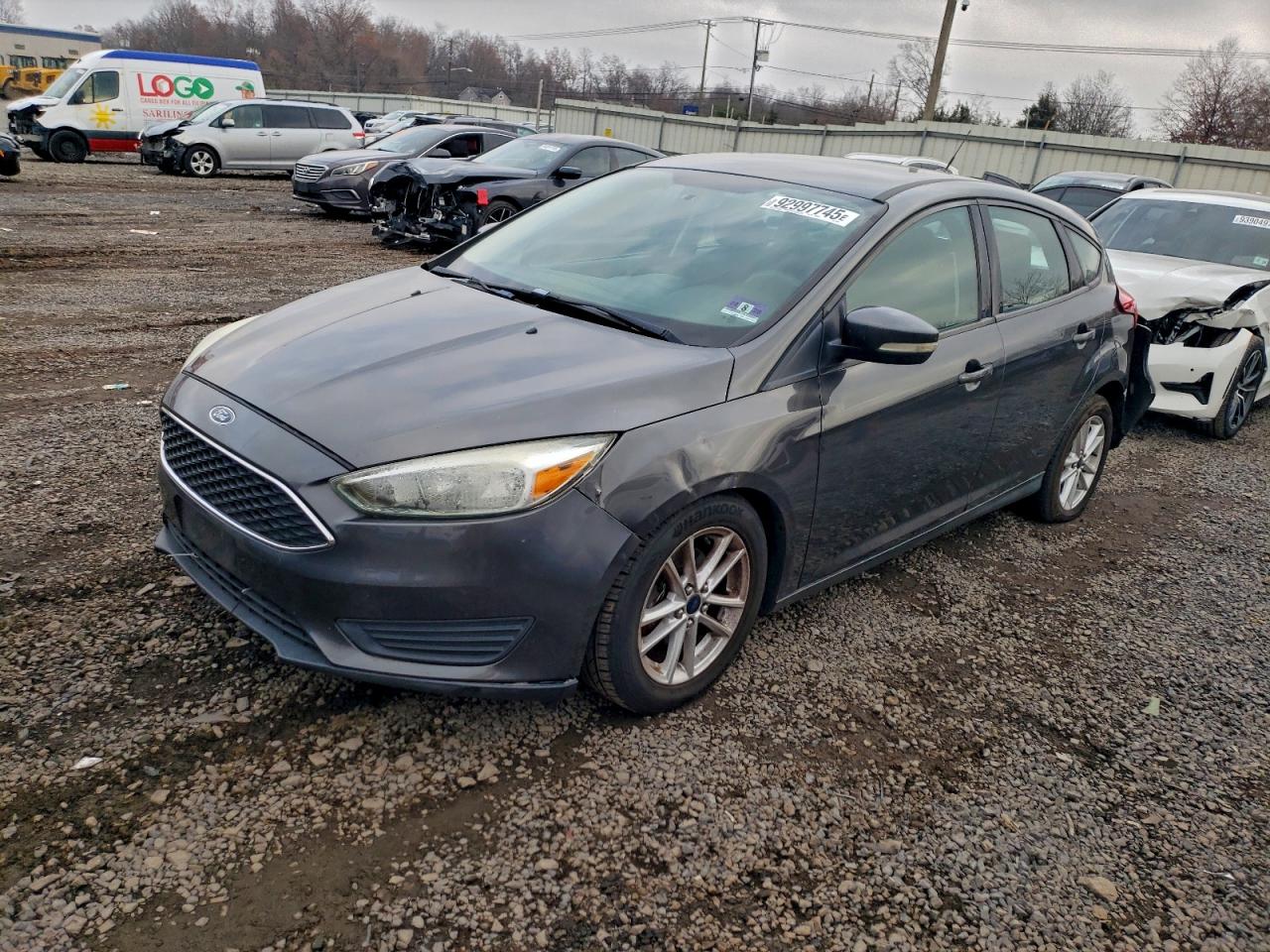 FORD FOCUS SE