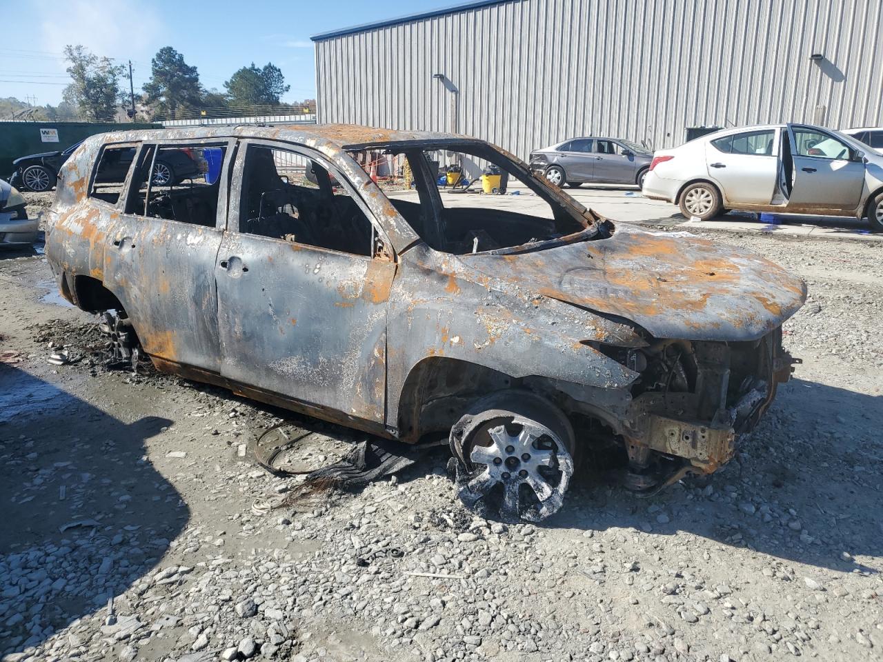 TOYOTA HIGHLANDER BASE