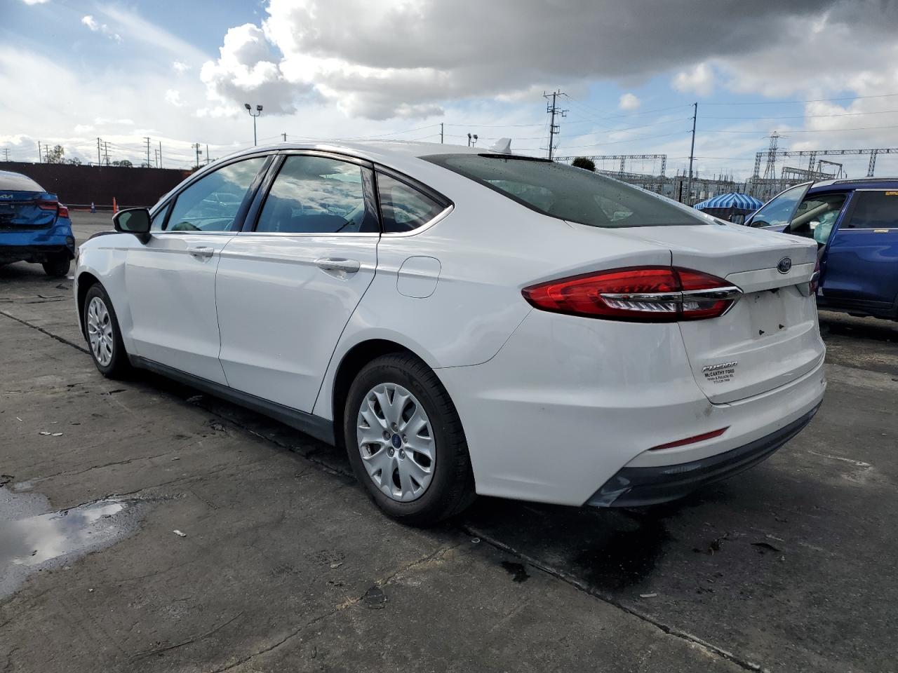 FORD FUSION S
