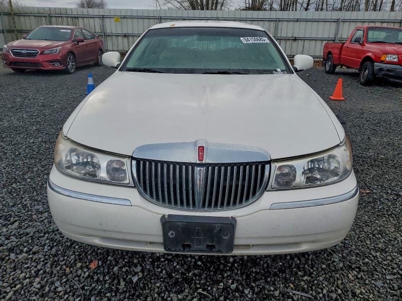 2000 LINCOLN TOWN CAR E #3311481232