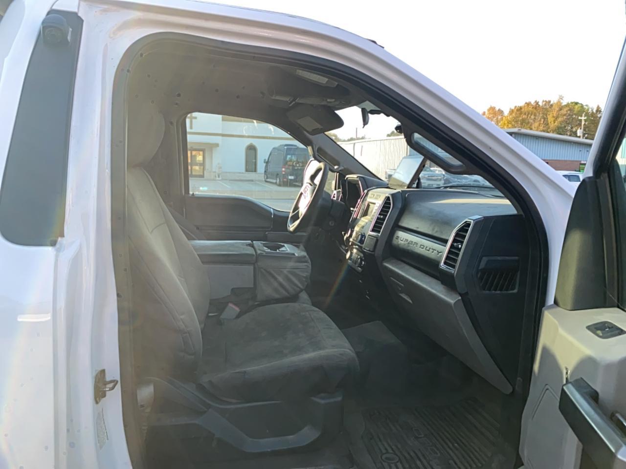 FORD F-550 SUPER DUTY