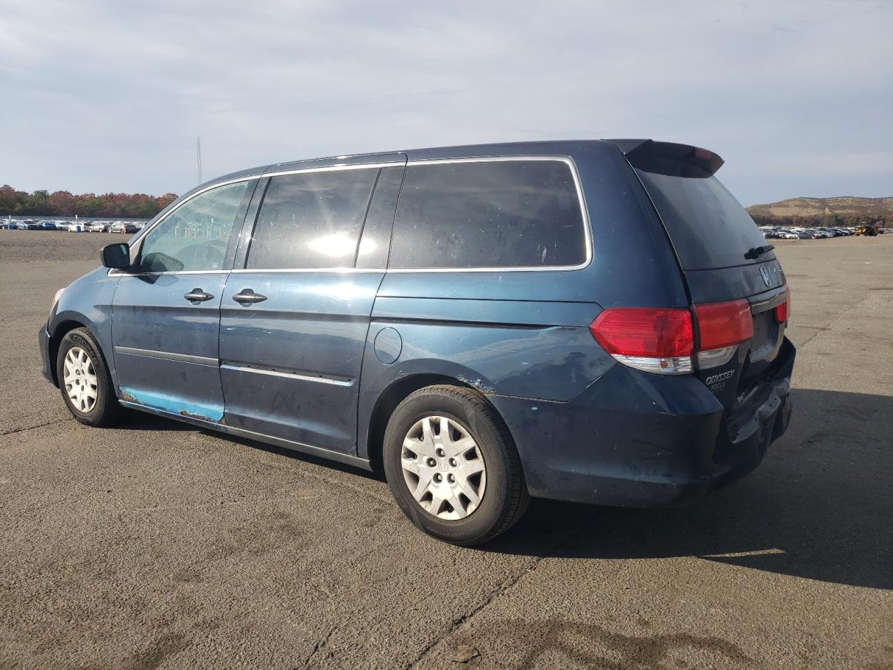 Lot #3301748371 2010 HONDA ODYSSEY LX