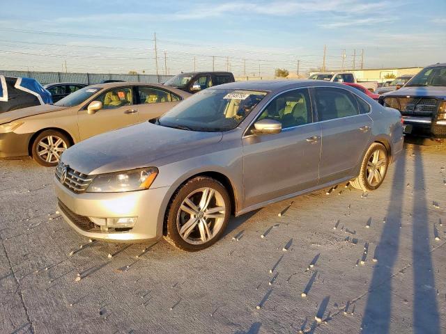 2013 VOLKSWAGEN PASSAT SEL #3294470524