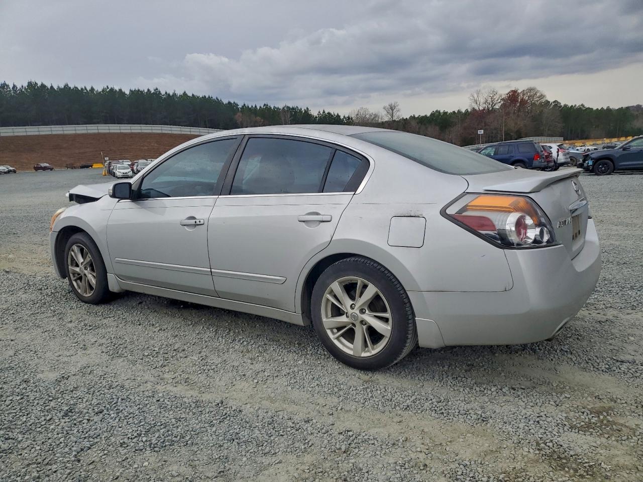 NISSAN ALTIMA BASE