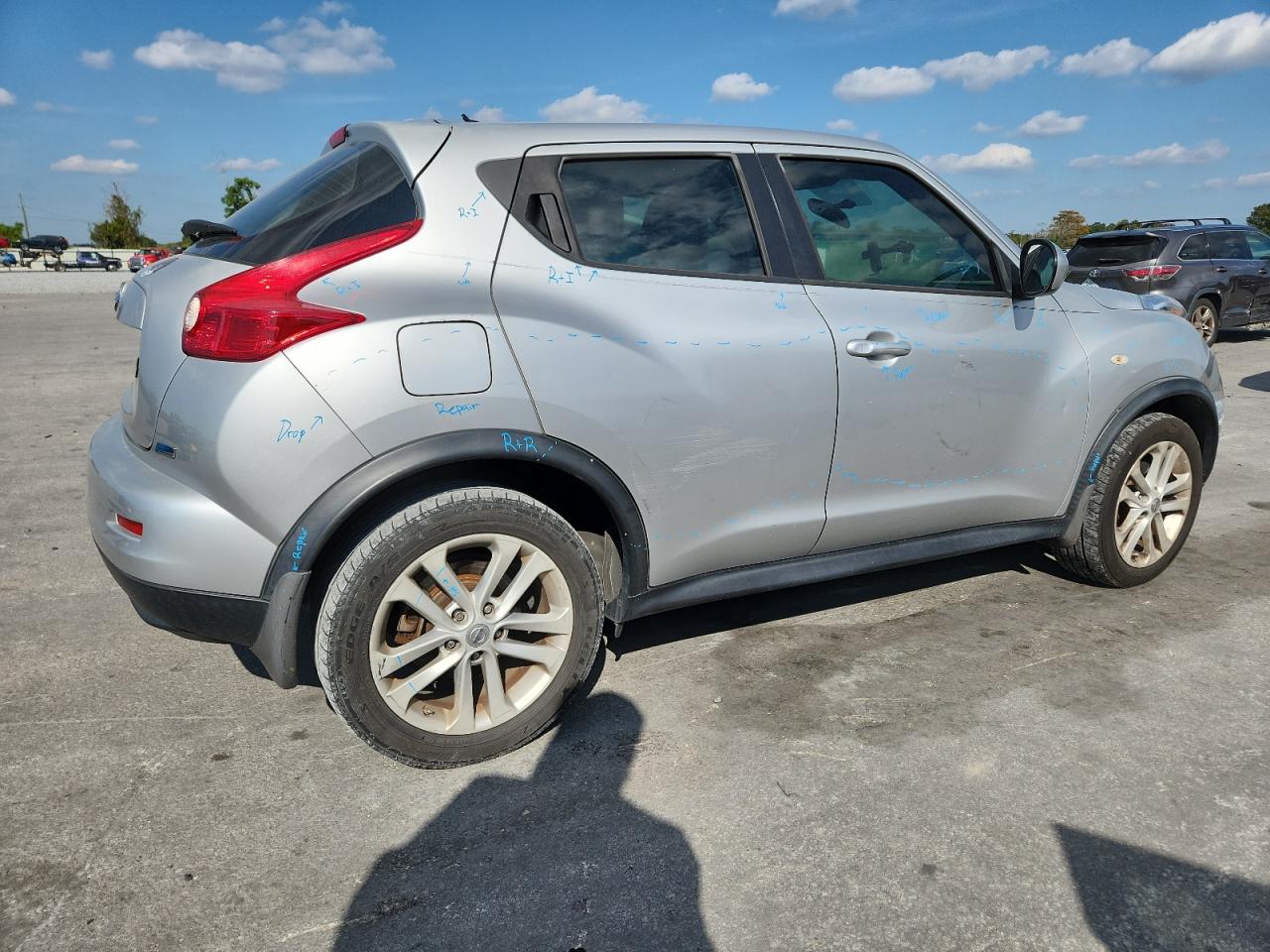 NISSAN JUKE S