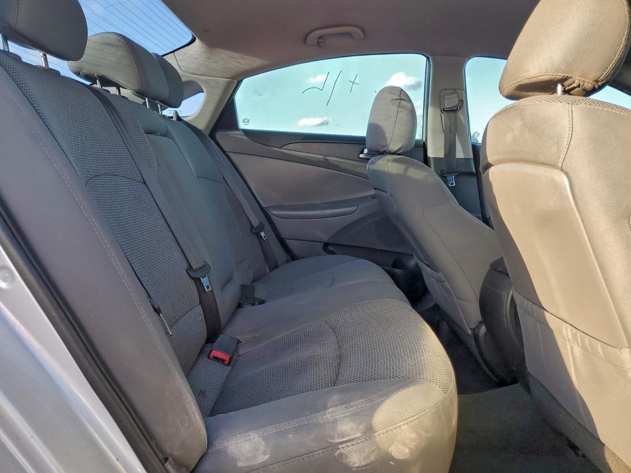 Lot #3302878923 2013 HYUNDAI SONATA GLS