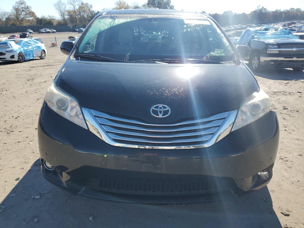 TOYOTA SIENNA XLE