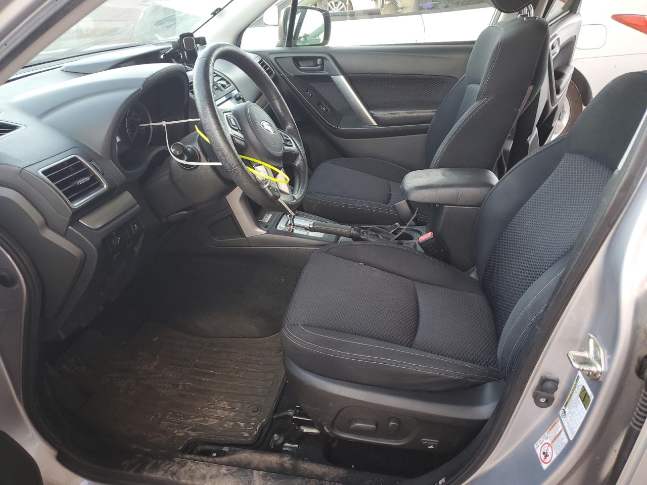 SUBARU FORESTER 2.5I PREMIUM