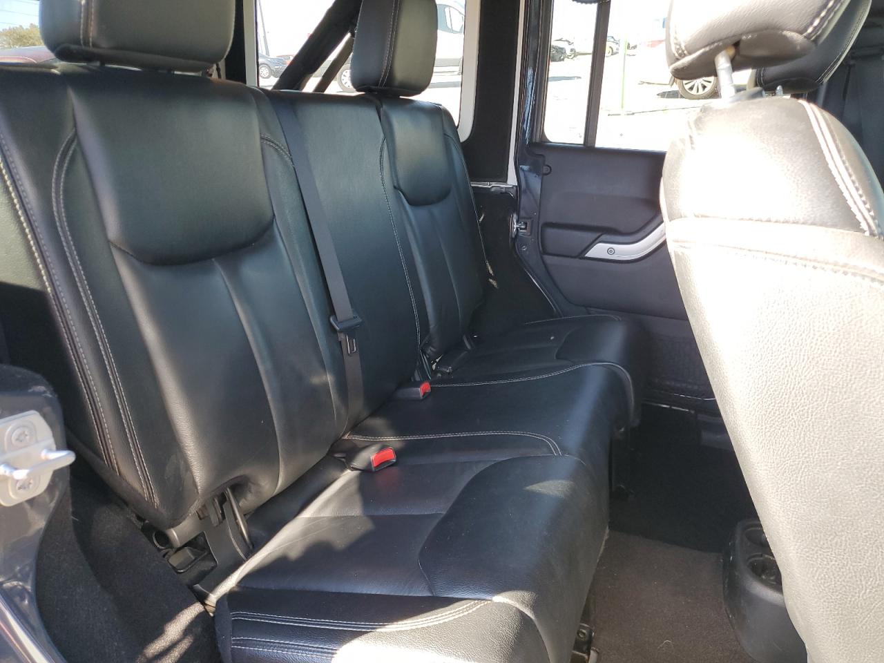 JEEP WRANGLER SAHARA