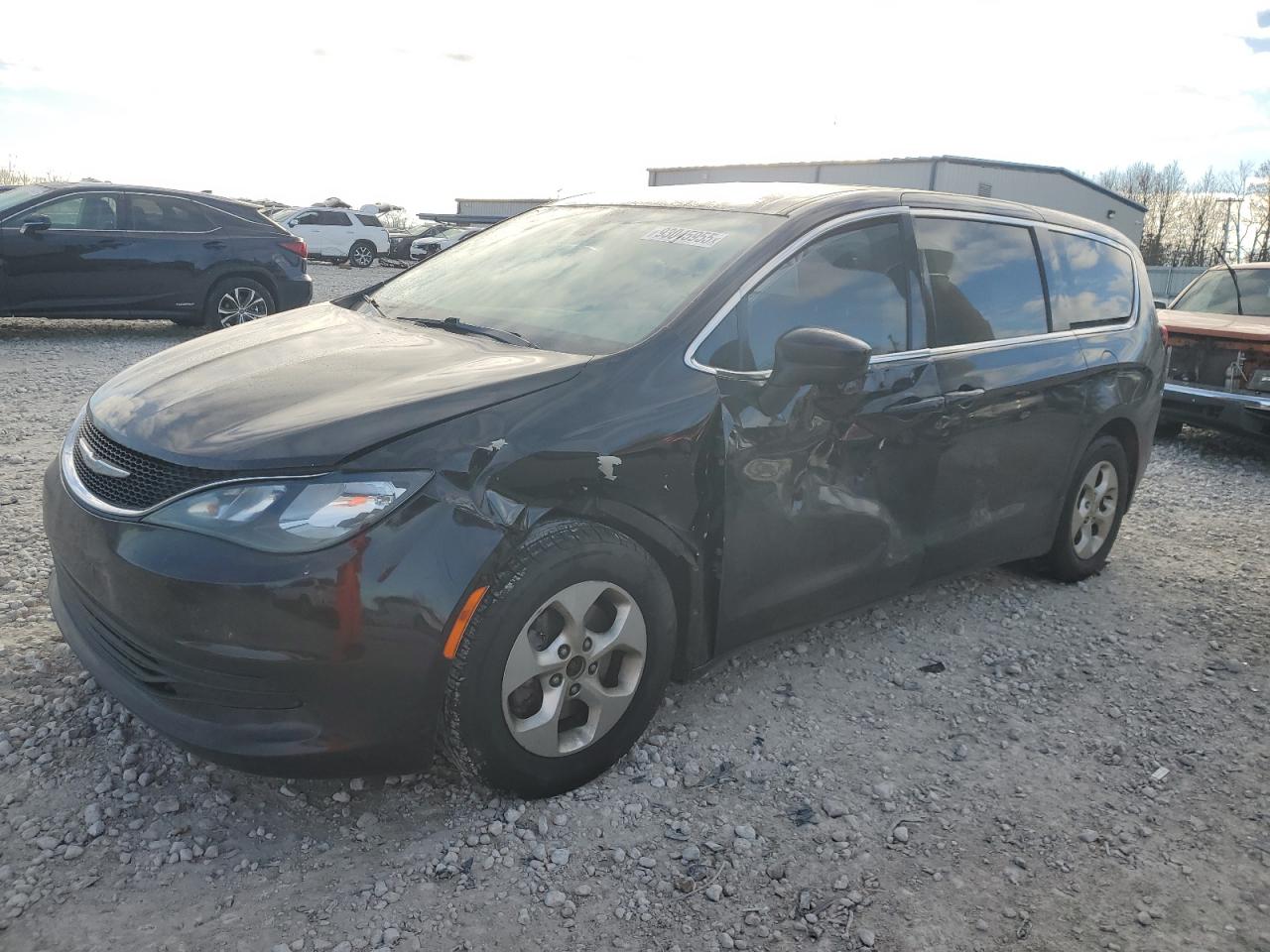 Lot #3305435447 2017 CHRYSLER PACIFICA L