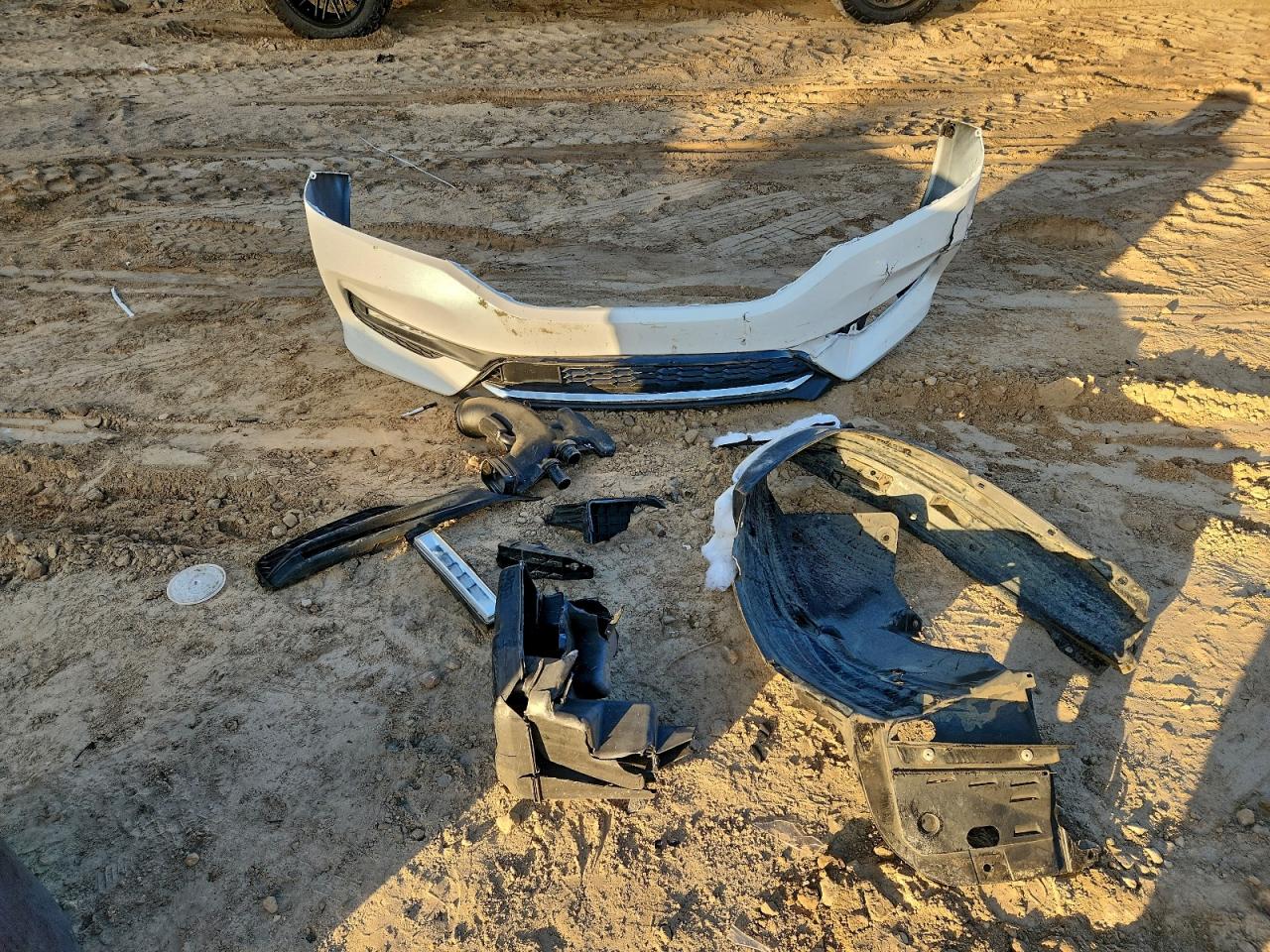 Lot #3302860911 2016 HONDA ACCORD EXL