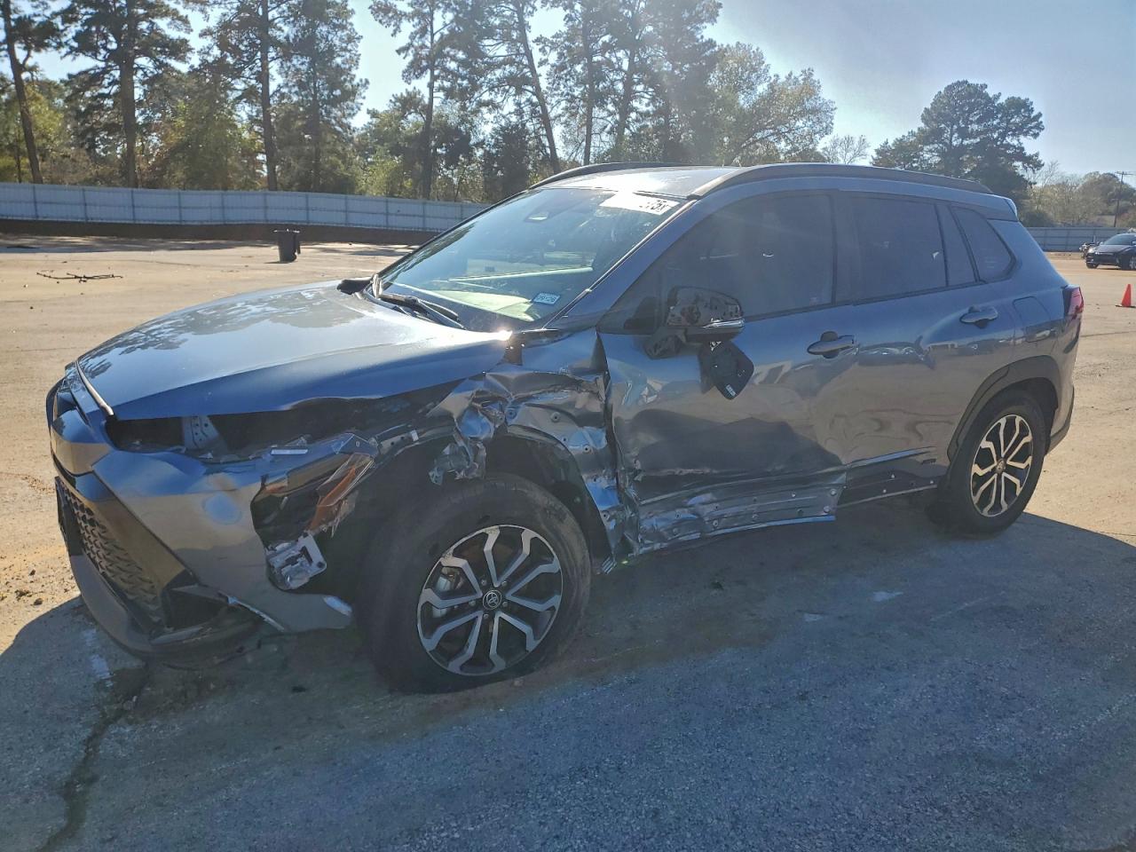 TOYOTA COROLLA CROSS LE