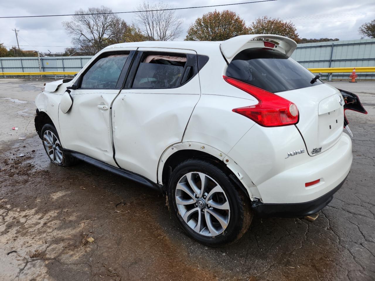 NISSAN JUKE S