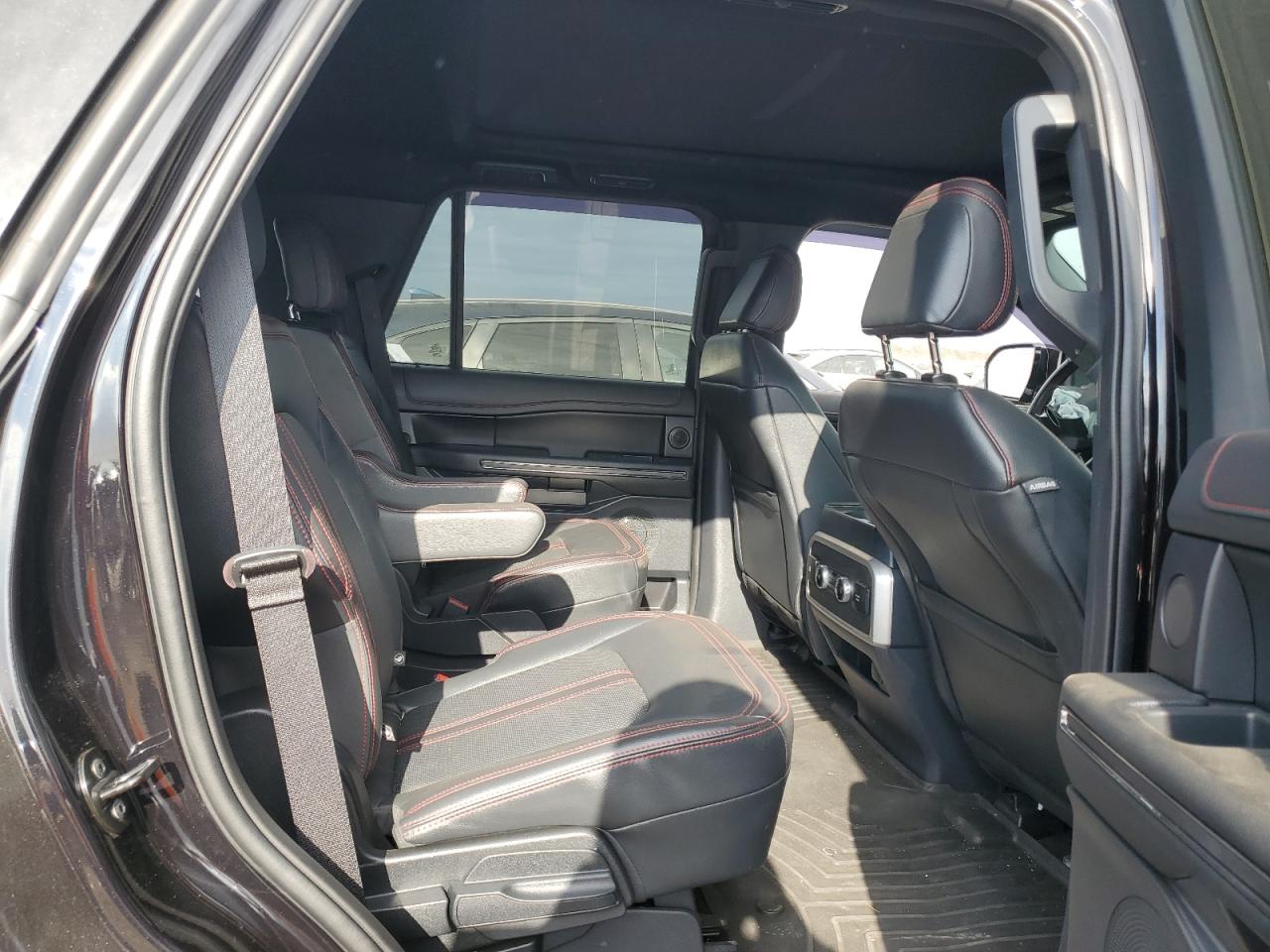 FORD EXPEDITION LIMITED