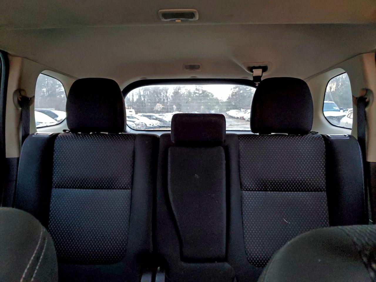 MITSUBISHI OUTLANDER SE