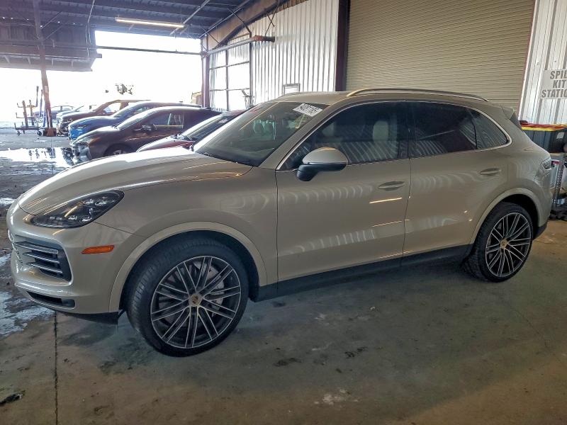 Global Auto Auctions: 2022 PORSCHE CAYENNE