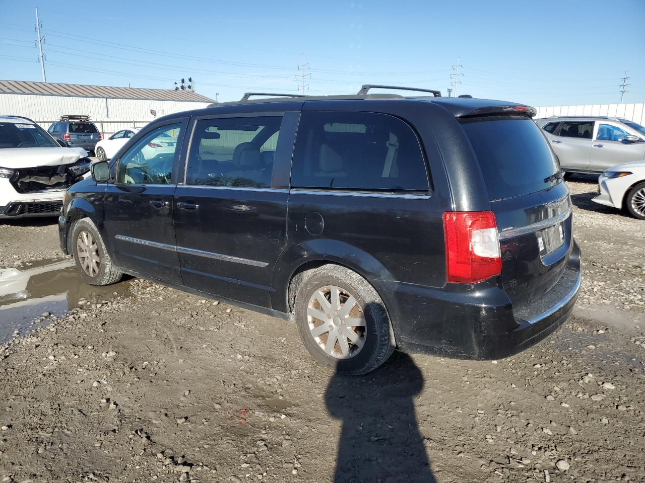 CHRYSLER TOWN & COUNTRY TOURING L