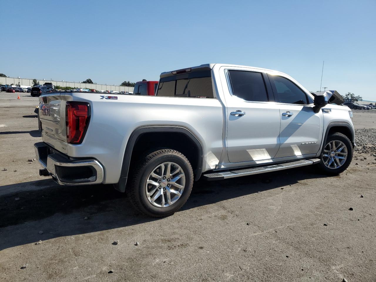 GMC SIERRA K1500 SLT