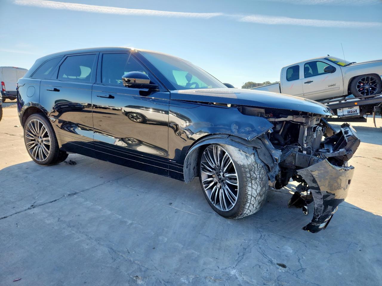 LAND ROVER RANGE ROVER R-DYNAMIC S