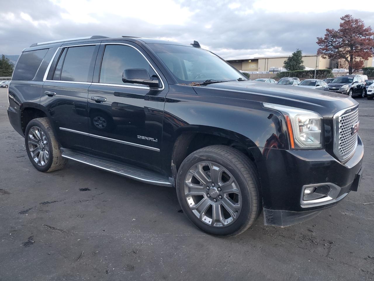 GMC YUKON DENALI