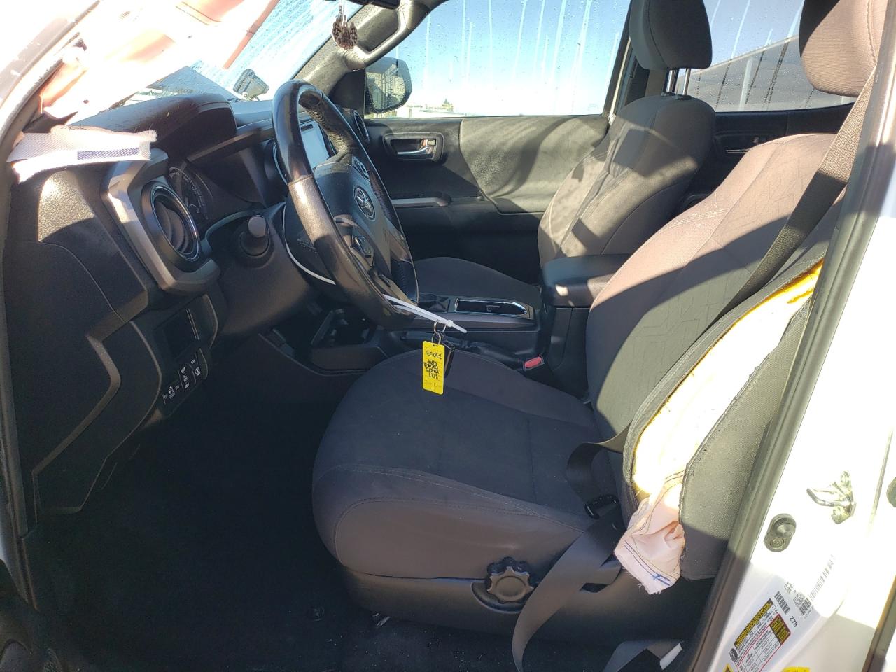 Lot #3317024088 2017 TOYOTA TACOMA DOU