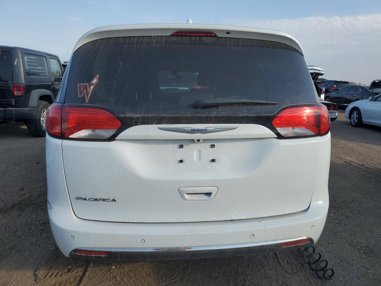 CHRYSLER PACIFICA TOURING PLUS