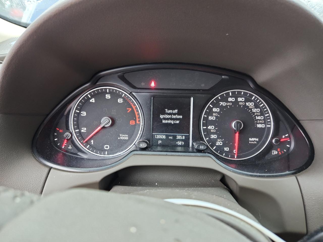 AUDI Q5 PREMIUM PLUS