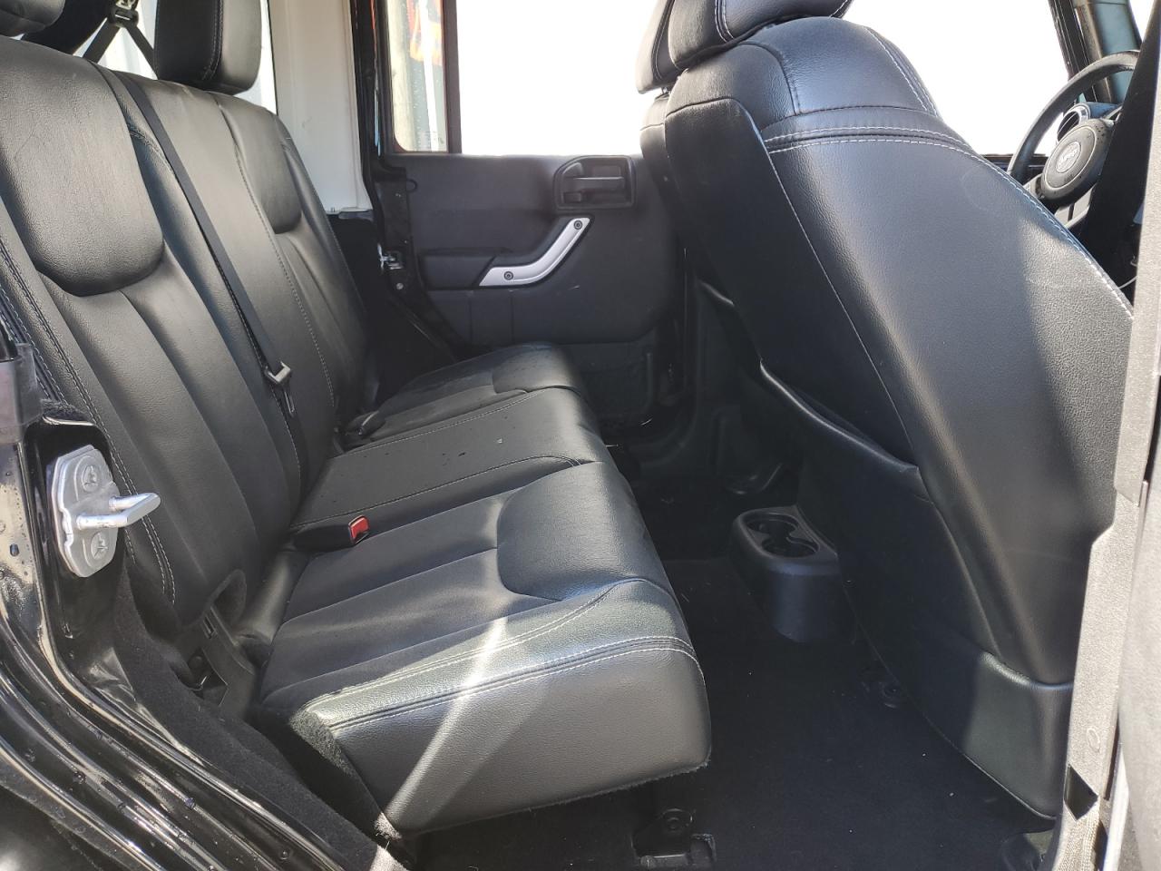 JEEP WRANGLER SAHARA