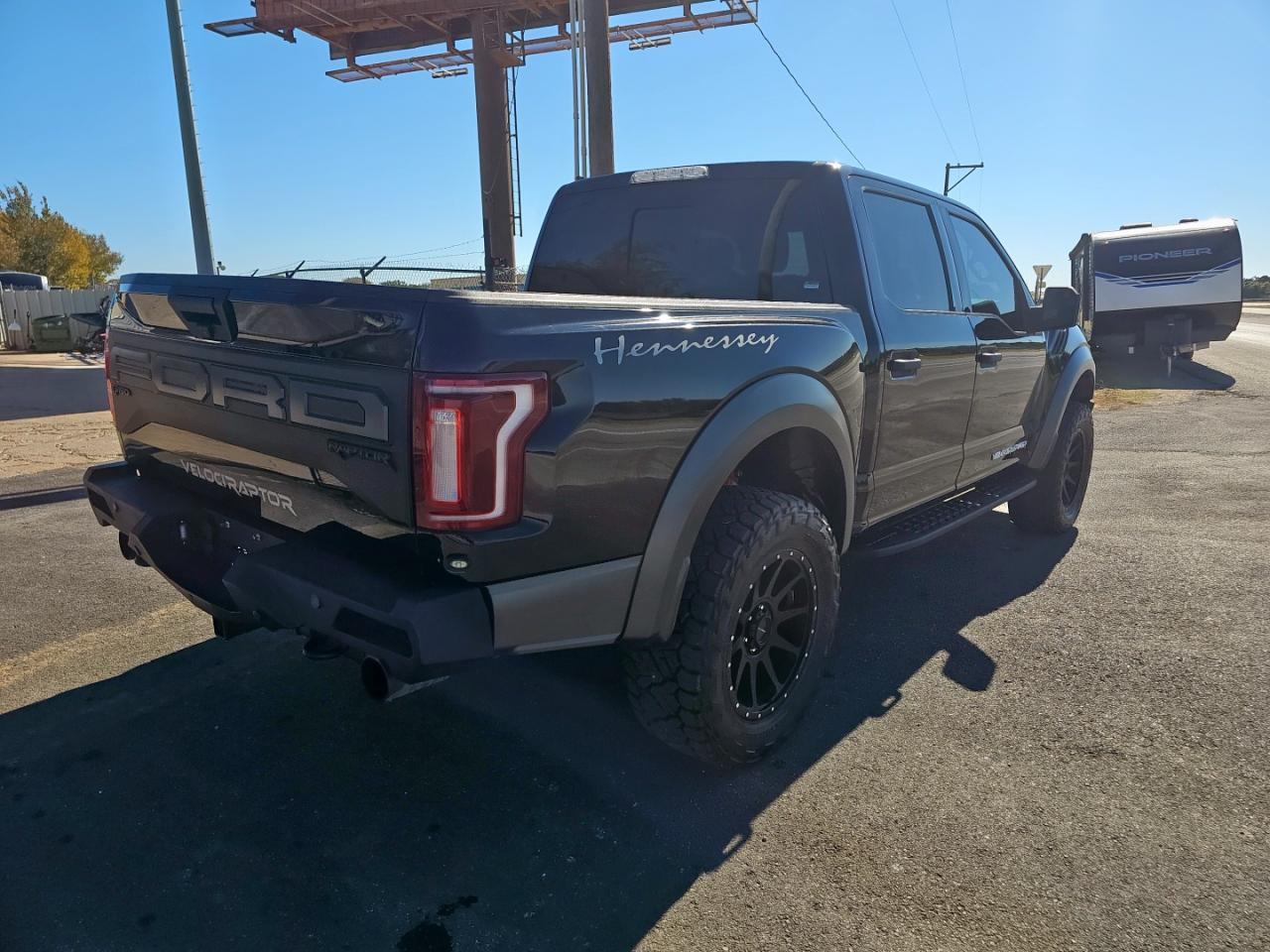 Lot #3279490267 2019 FORD RAPTOR