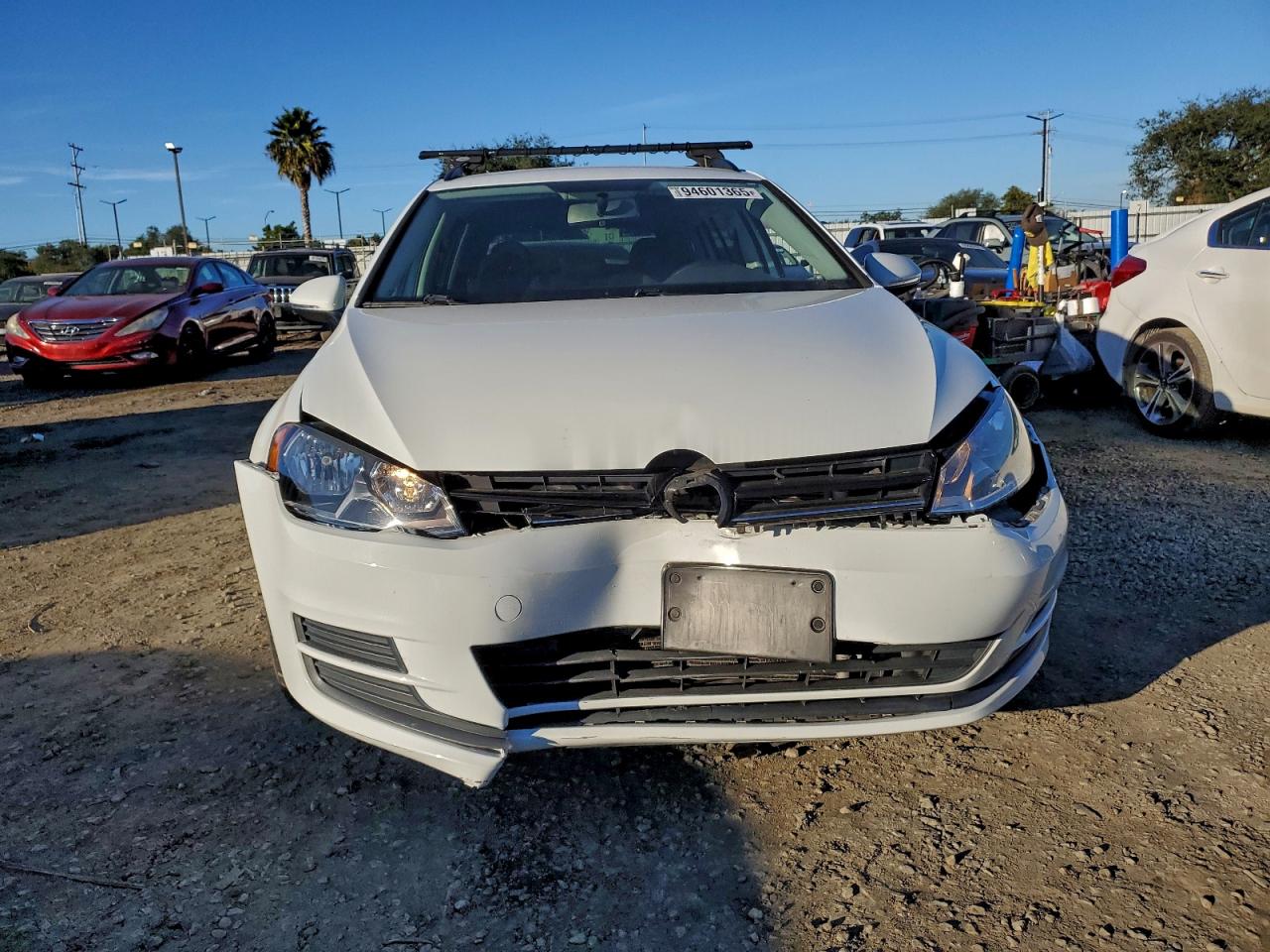 VOLKSWAGEN GOLF SPORTSVAN S